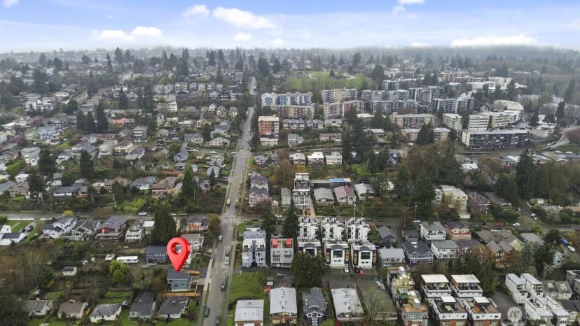 Property photo for 2213 W Bertona Street, Seattle photo 37