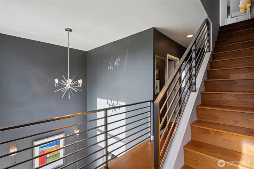 Property photo for 1230 W Emerson Street, Seattle photo 21