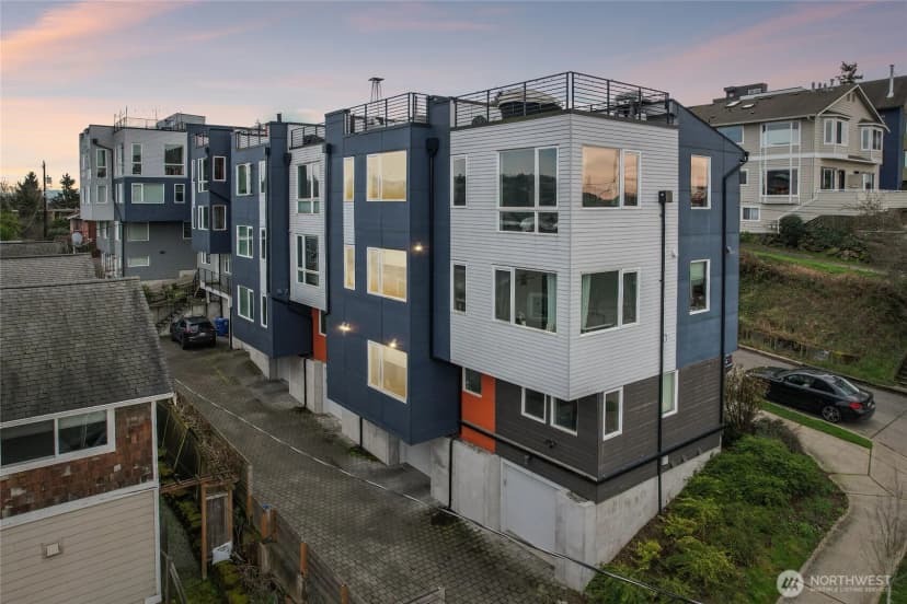 Property photo for 1230 W Emerson Street, Seattle photo 36