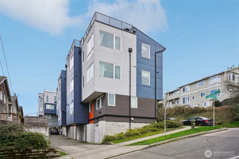 Property photo for 1230 W Emerson Street, Seattle photo 31