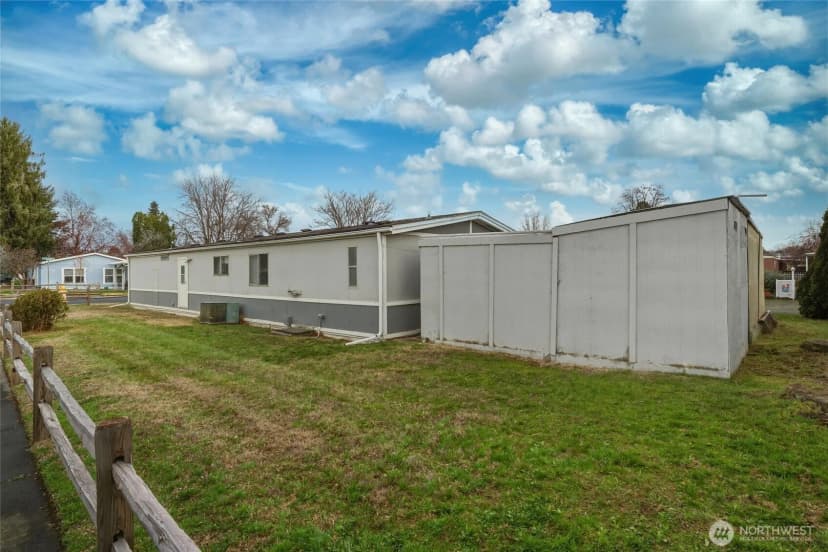 Property photo for 806 Se Mockingbird Drive, College Place photo 37