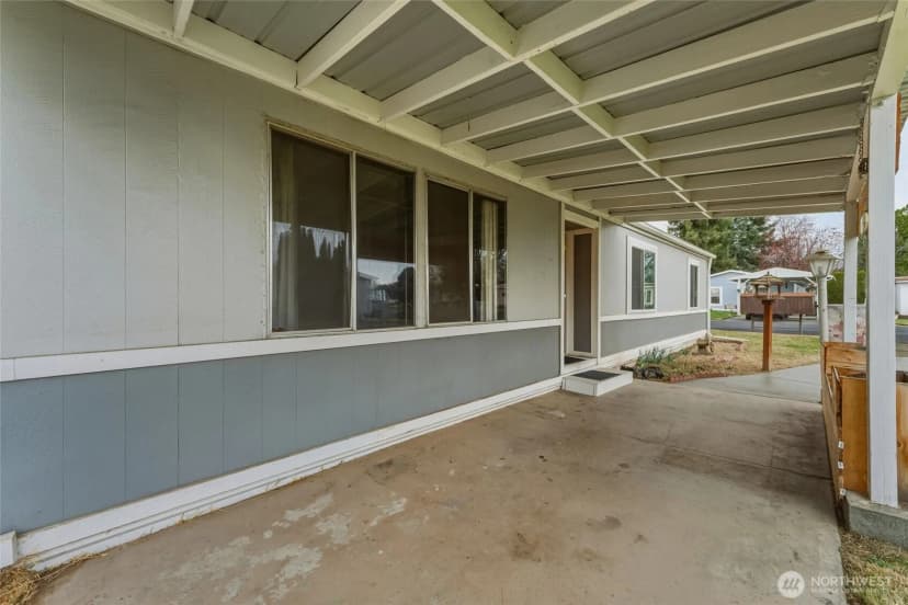 Property photo for 806 Se Mockingbird Drive, College Place photo 2