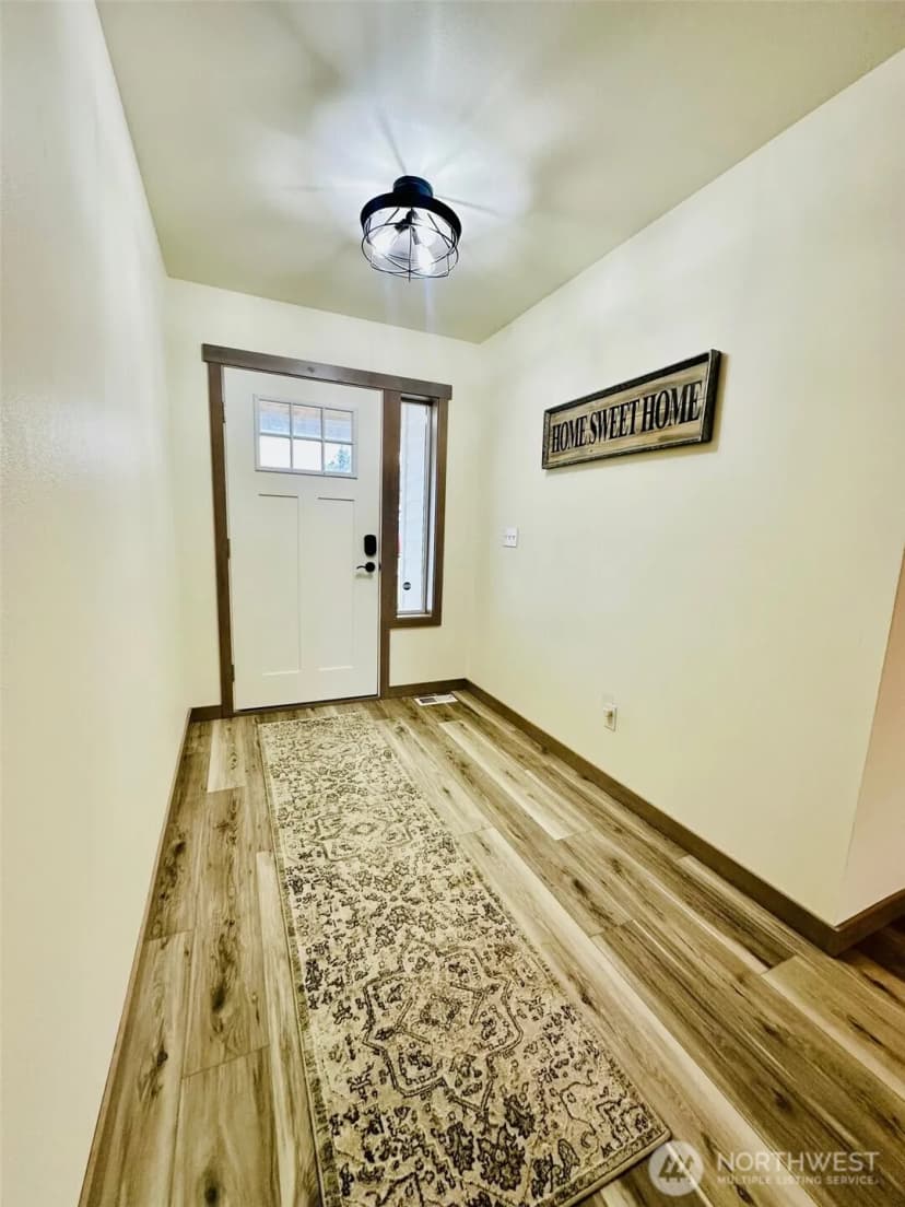 Property photo for 519 7th Avenue Nw, Napavine photo 9
