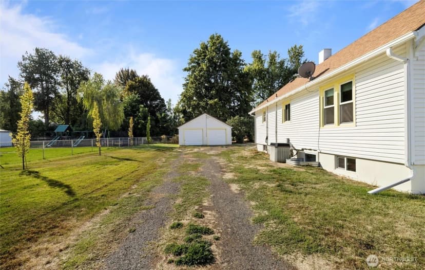 Property photo for 212 E Sixth, Waitsburg photo 27