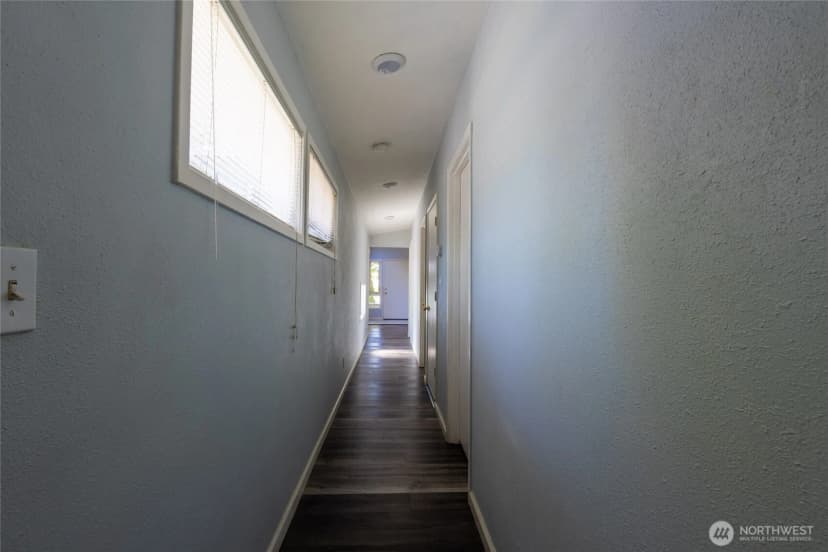 Property photo for 9452 25th Avenue Sw, Seattle photo 26