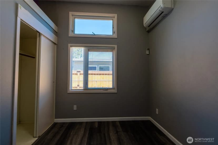 Property photo for 9452 25th Avenue Sw, Seattle photo 22