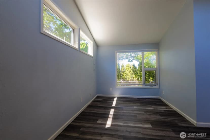 Property photo for 9452 25th Avenue Sw, Seattle photo 6