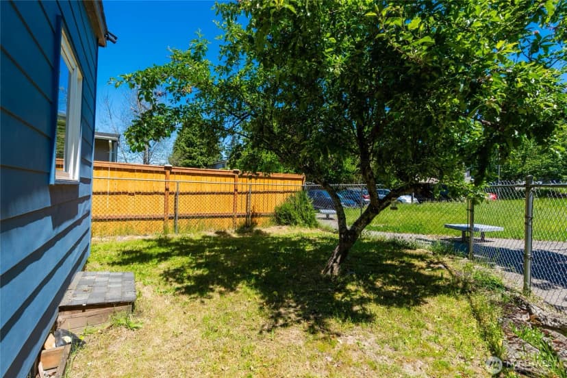 Property photo for 9452 25th Avenue Sw, Seattle photo 31