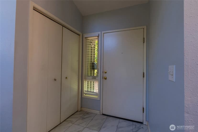 Property photo for 9452 25th Avenue Sw, Seattle photo 28