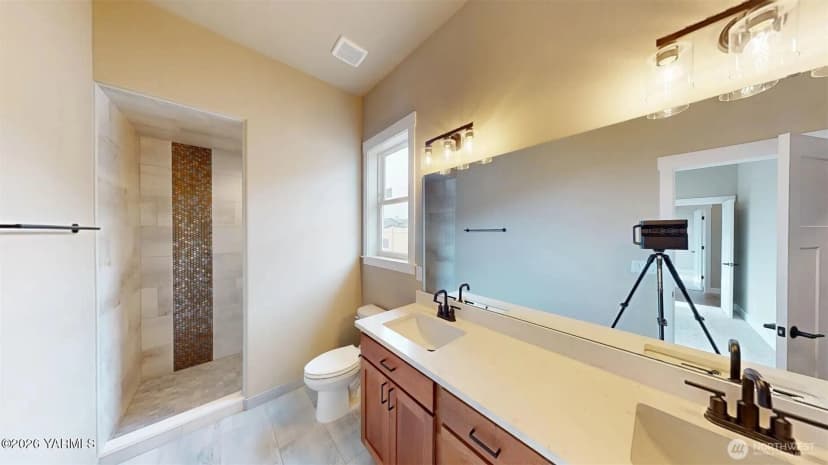 Property photo for 4606 W Larch Avenue, Yakima photo 15