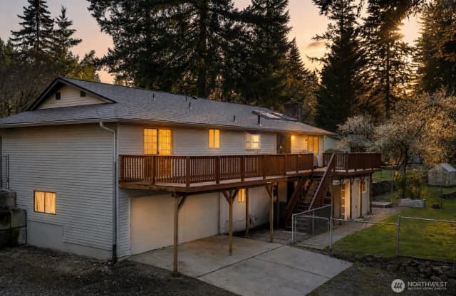 Property photo for 20632 Se 288th Place, Kent photo 2