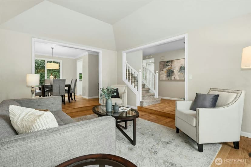 Property photo for 2824 234th Place Ne, Sammamish photo 4
