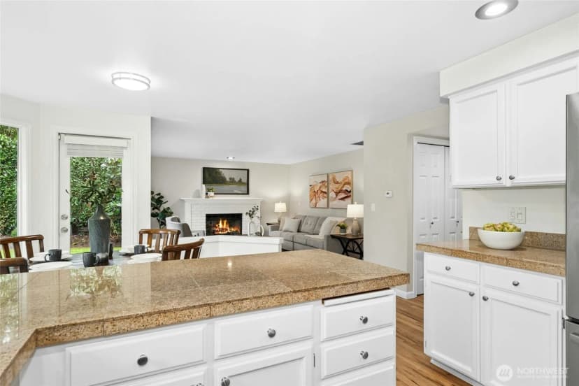 Property photo for 2824 234th Place Ne, Sammamish photo 8