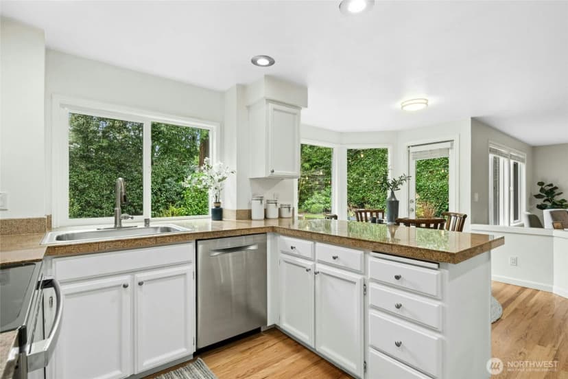 Property photo for 2824 234th Place Ne, Sammamish photo 7