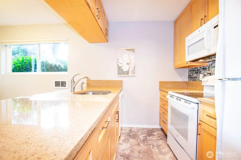 Property photo for 3041 127th Place Se #g12, Bellevue photo 10