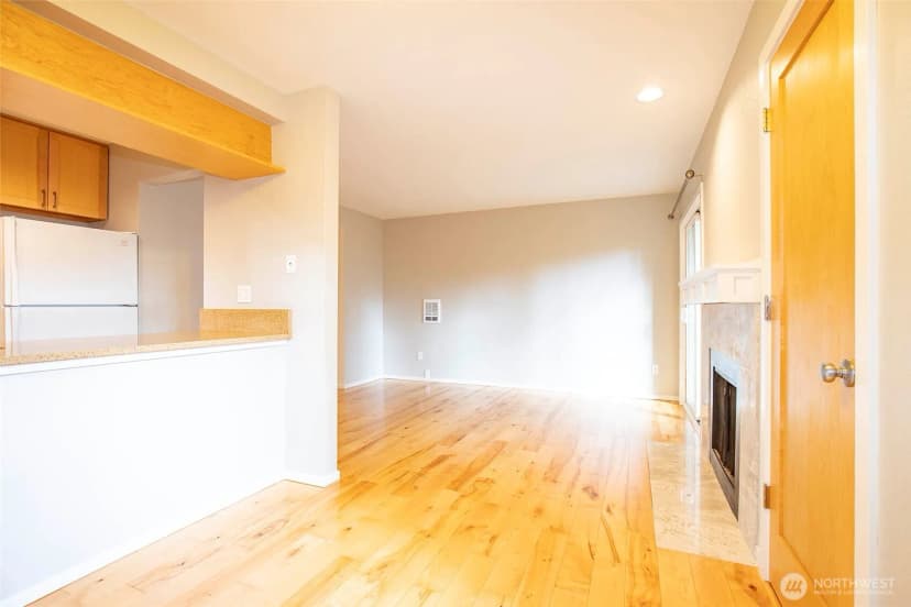 Property photo for 3041 127th Place Se #g12, Bellevue photo 17