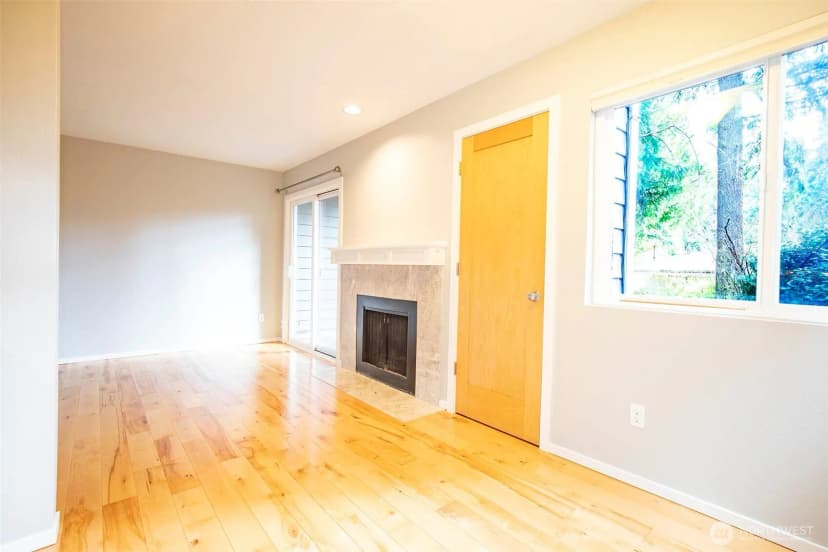 Property photo for 3041 127th Place Se #g12, Bellevue photo 18