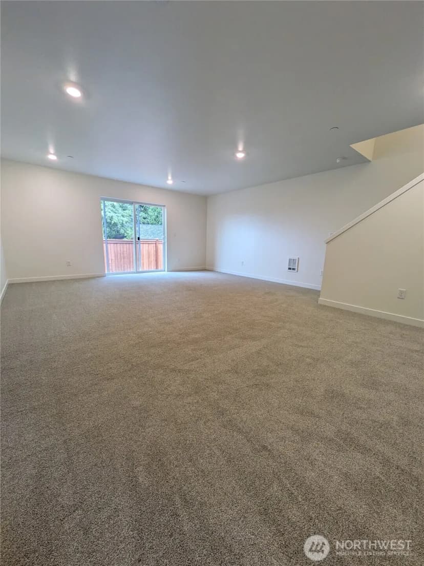 Property photo for 625 103rd Court Se #sw 08, Lake Stevens photo 12