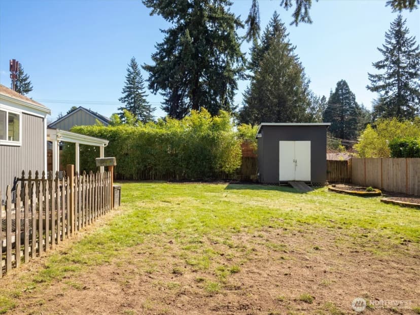 Property photo for 15919 19th Avenue Sw, Burien photo 25