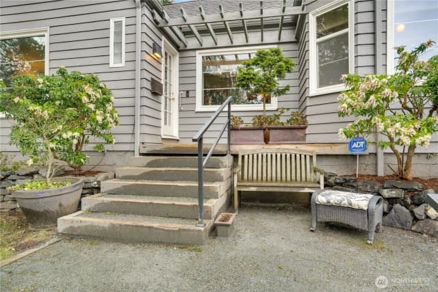 Property photo for 1820 N Union Avenue, Tacoma photo 4