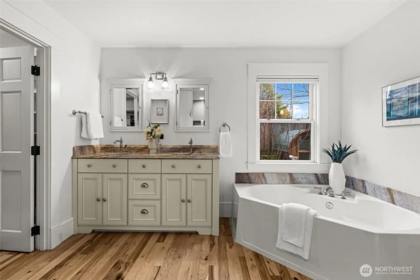 Property photo for 5514 35th Street Nw, Gig Harbor photo 19