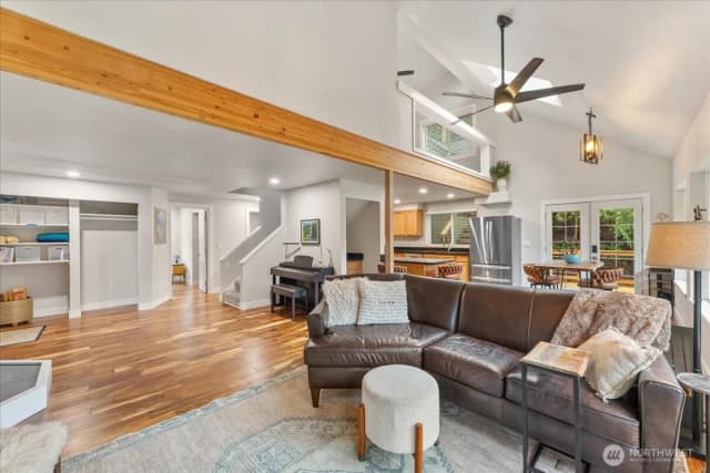 Property photo for 23990 Vinland Terrace Nw, Poulsbo photo 5