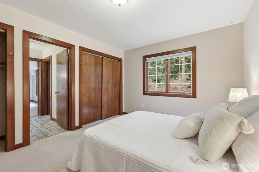 Property photo for 90 Oak Shore Drive, Port Townsend photo 30