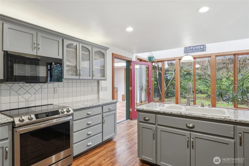Property photo for 90 Oak Shore Drive, Port Townsend photo 16