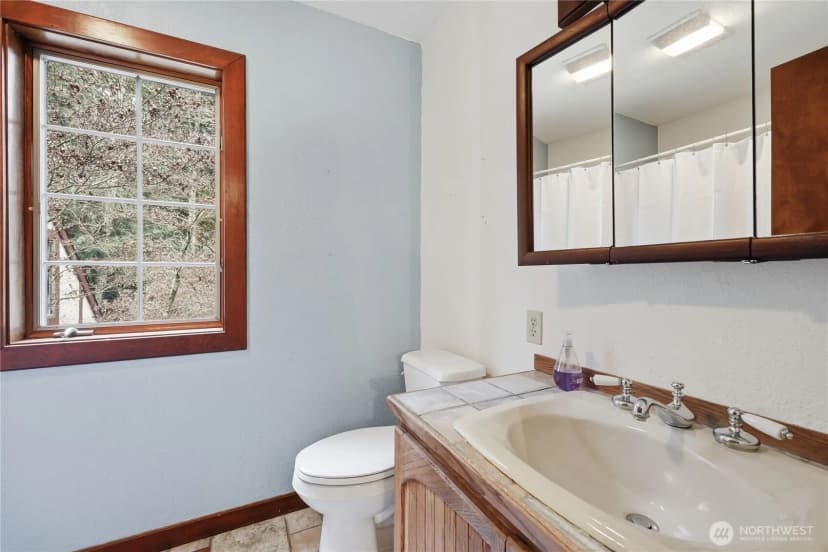 Property photo for 90 Oak Shore Drive, Port Townsend photo 33