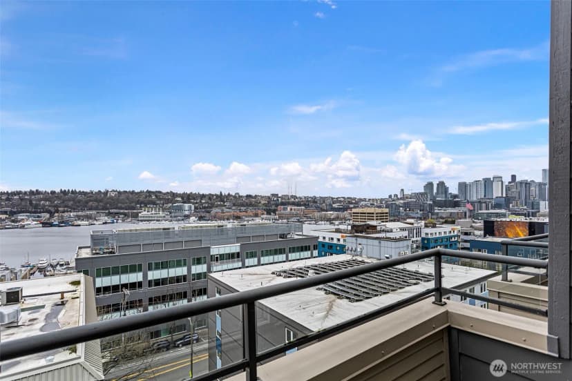 Property photo for 1504 Aurora Ave N #504, Seattle photo 19