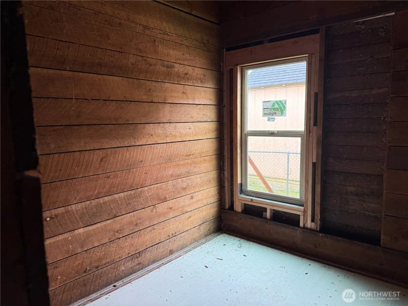 Property photo for 490 W Spruce Street, Sequim photo 12