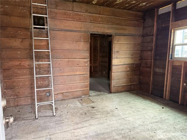Property photo for 490 W Spruce Street, Sequim photo 5