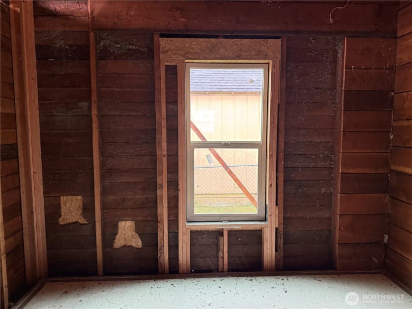 Property photo for 490 W Spruce Street, Sequim photo 8