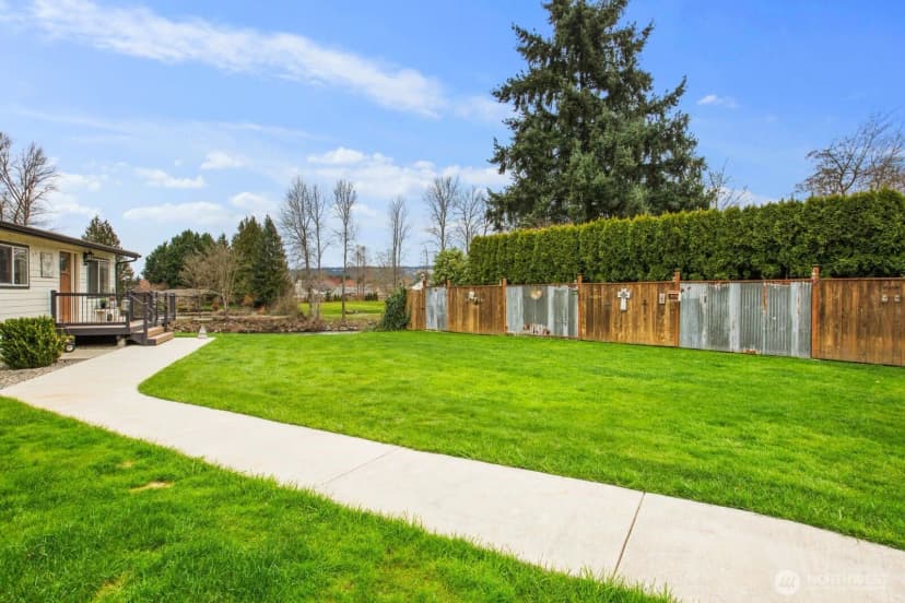 Property photo for 14619 80th Street E, Puyallup photo 28
