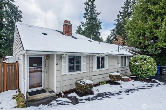 Property photo for 20225 14th Avenue S, Sea Tac photo 3