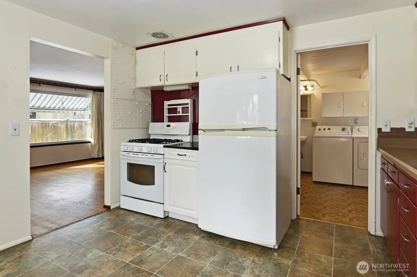 Property photo for 20225 14th Avenue S, Sea Tac photo 10