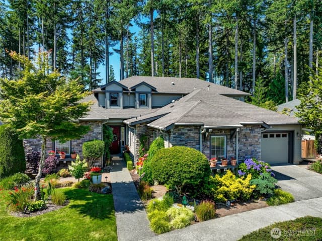 Property photo for 12521 237th Way Ne, Redmond