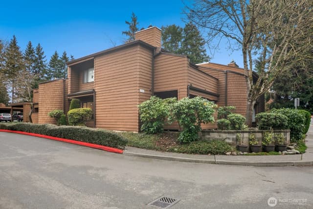 Property photo for 11510 Ne 128th Street #2, Kirkland