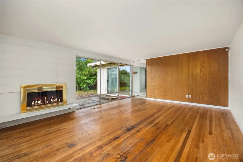 Property photo for 1071 158th Place Se, Bellevue photo 13