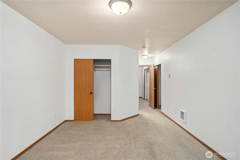 Property photo for 10806 Park Avenue S, Tacoma photo 14