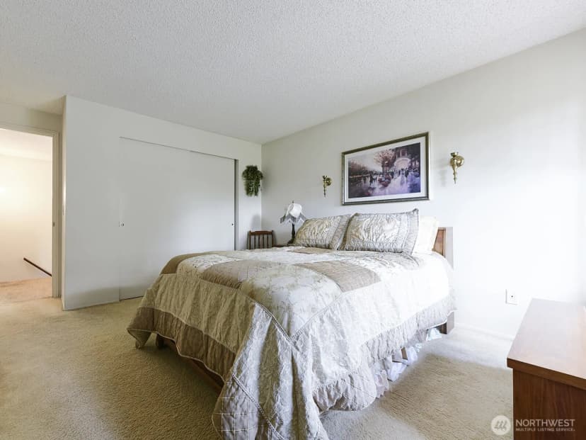 Property photo for 7713 Zircon Drive Sw, Lakewood photo 17