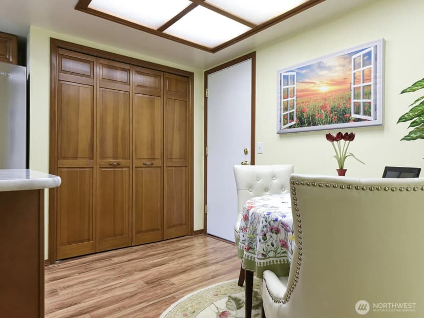Property photo for 7713 Zircon Drive Sw, Lakewood photo 8