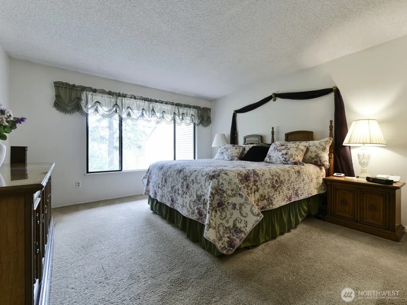 Property photo for 7713 Zircon Drive Sw, Lakewood photo 21