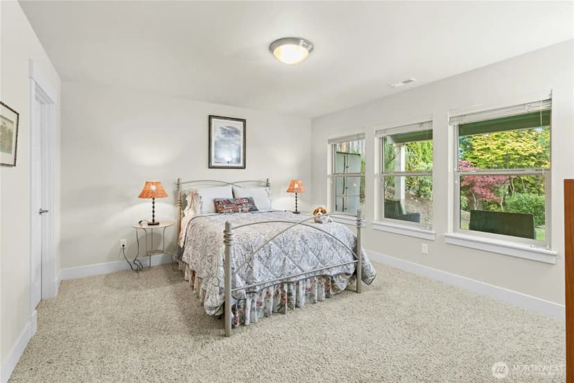 Property photo for 2744 Nw Pine Cone Place, Issaquah photo 34