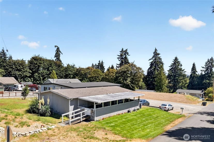 Property photo for 7415 100th Street E, Puyallup photo 28