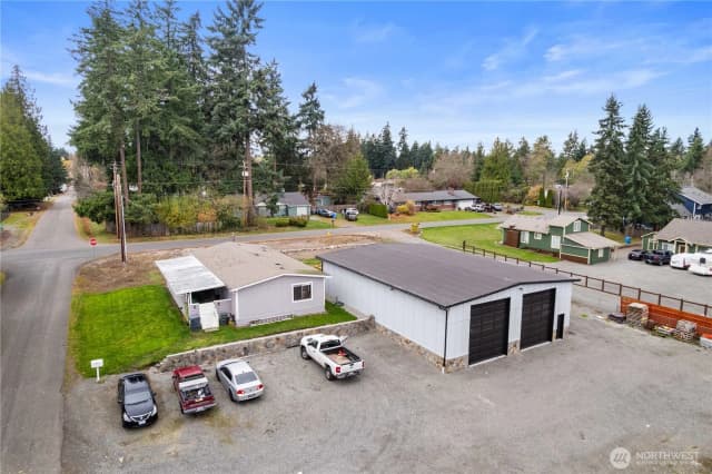 Property photo for 7415 100th Street E, Puyallup photo 2
