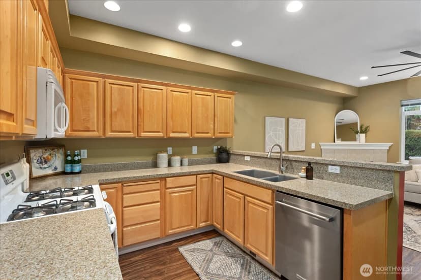 Property photo for 5300 Glenwood Avenue #u-2, Everett photo 12