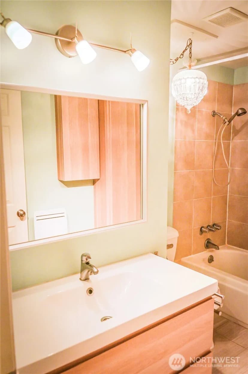 Property photo for 3838 Lake Washington Boulevard Se #b-5, Bellevue photo 20