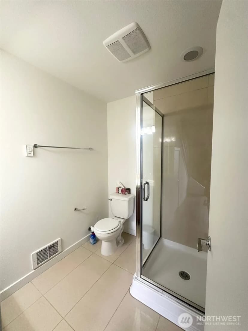 Property photo for 1214 N Northgate Way, Seattle photo 13