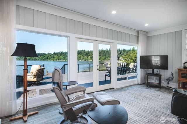 Property photo for 13532 Slice Street, Anacortes photo 3